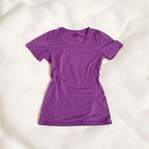 WEATHERPROOF® 32DEGREES COOL™ WOMEN'S BASIC PERFORMANCE TEE.